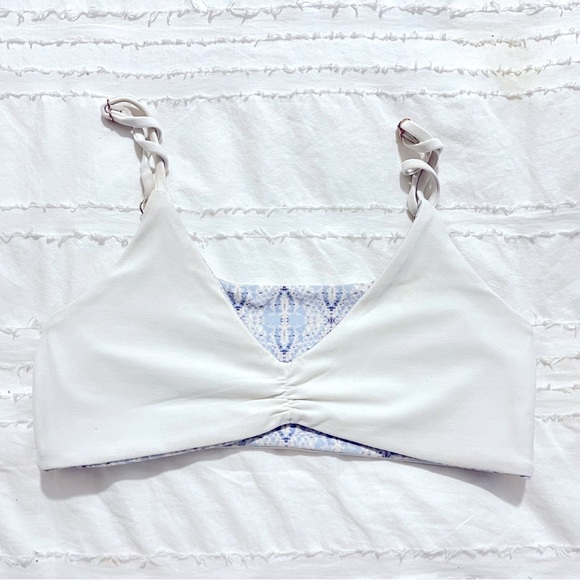 4-way reversible, bikini top or bralette / sports bra - recycled materials - Picture 4 of 4